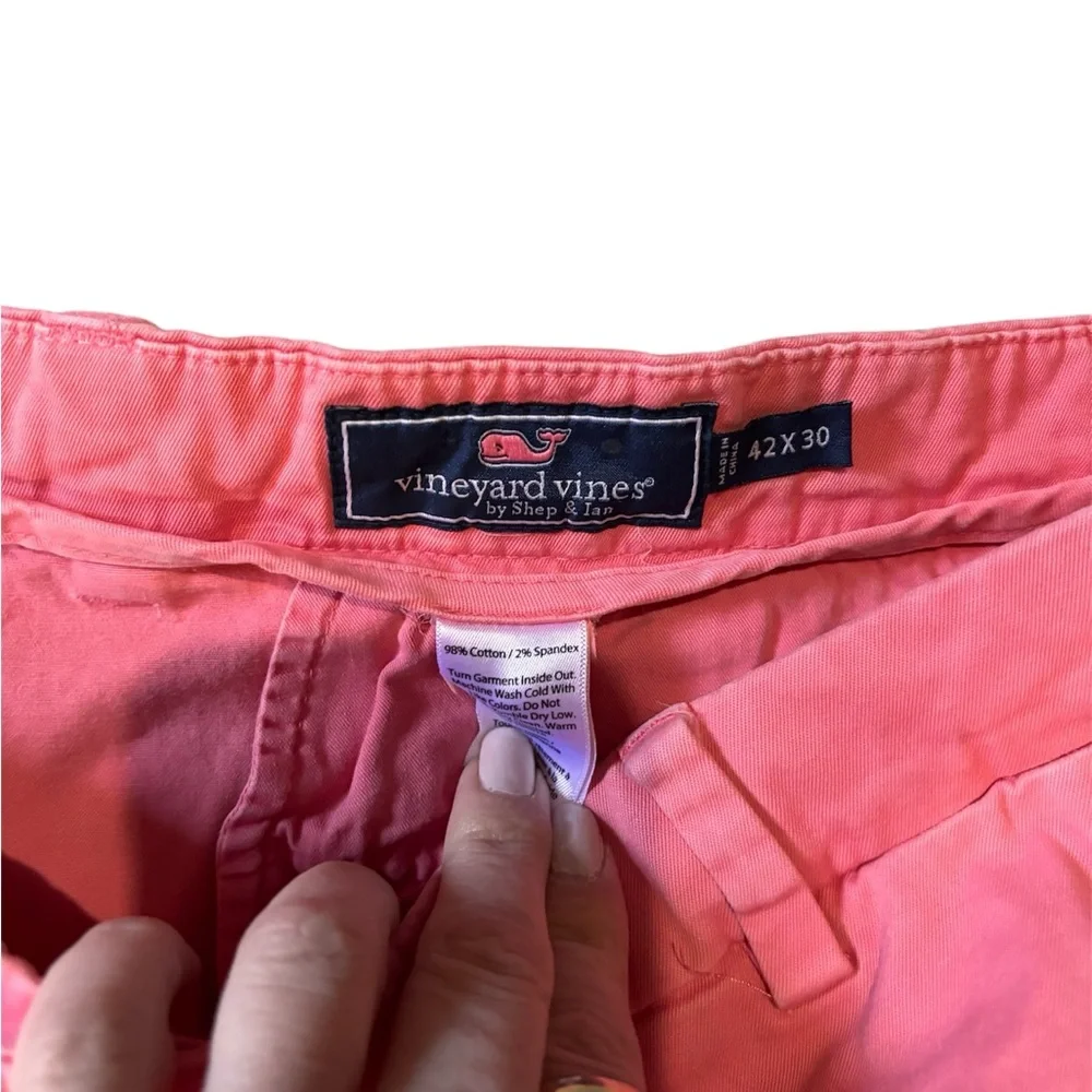Vineyard Vines Men's Coral Pink Chino Pants - Picture 3 of 3